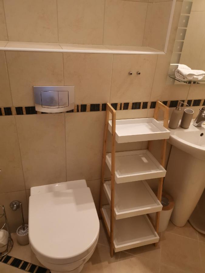 Downtown Fiume, Underground Garage Within The Property מראה חיצוני תמונה
