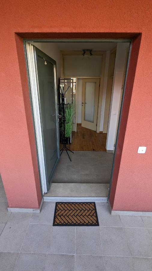 Downtown Fiume, Underground Garage Within The Property מראה חיצוני תמונה
