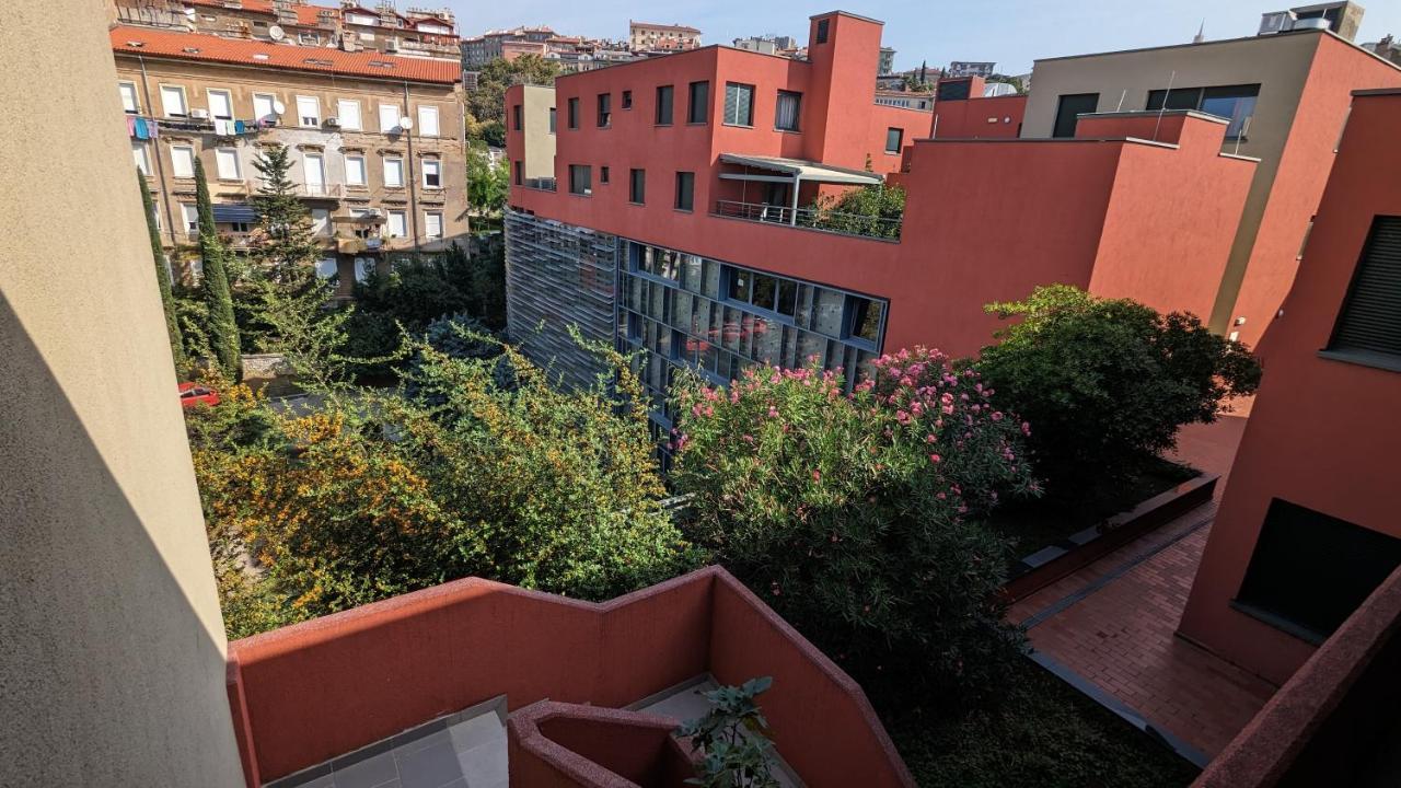 Downtown Fiume, Underground Garage Within The Property מראה חיצוני תמונה