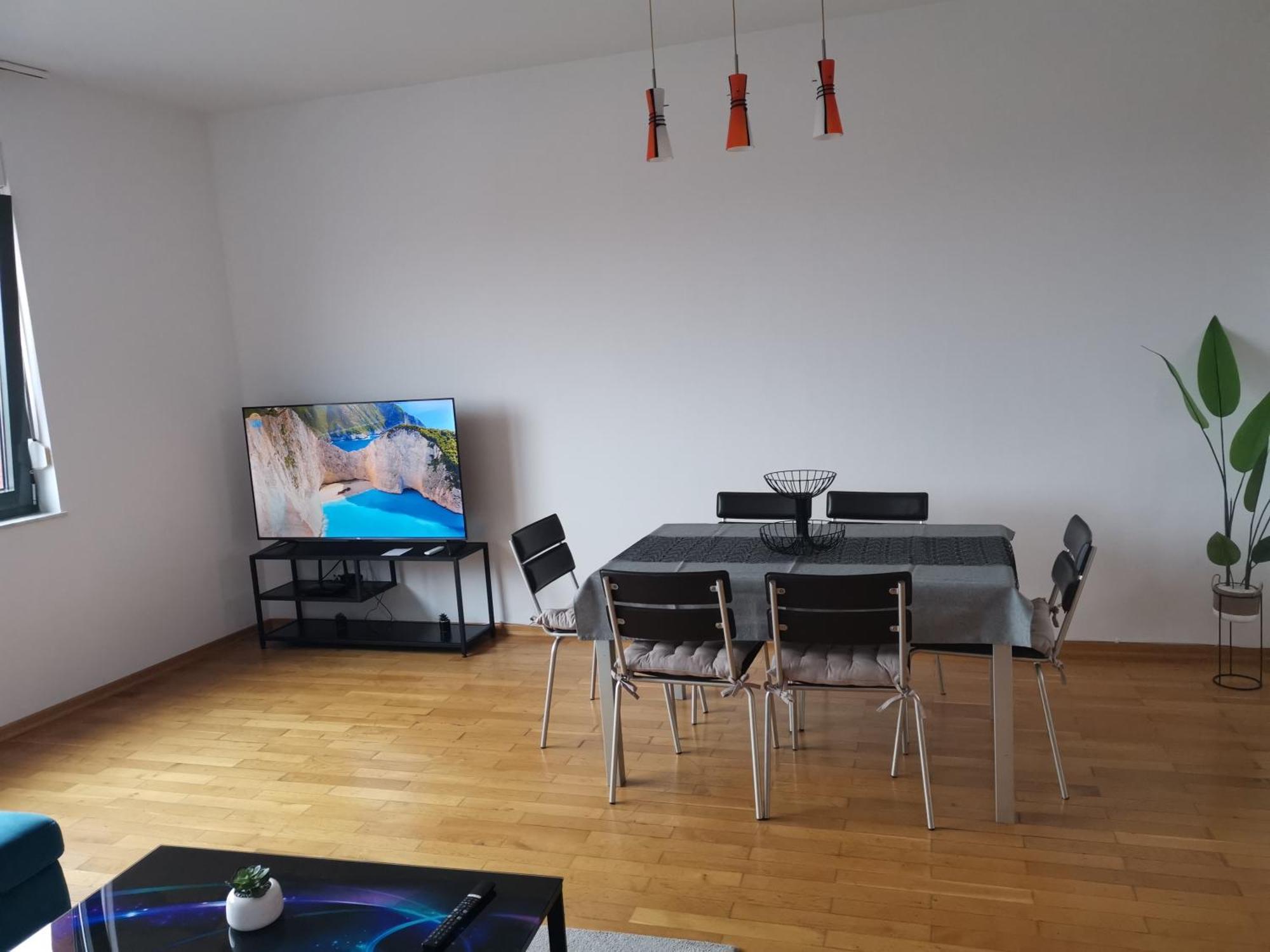 Downtown Fiume, Underground Garage Within The Property מראה חיצוני תמונה